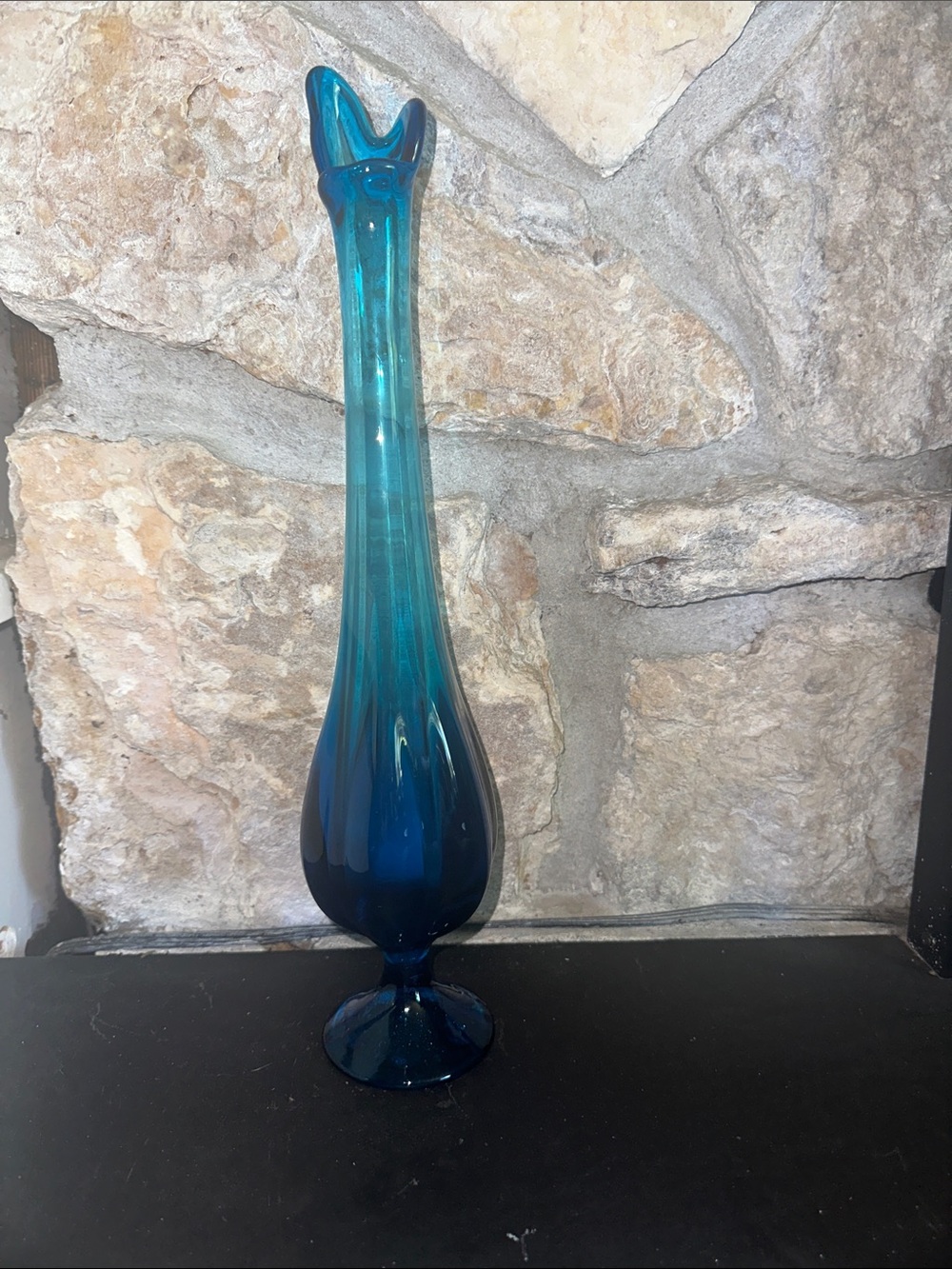 Vintage Viking Epic Bluenique 6-petal Swung Bud Vase